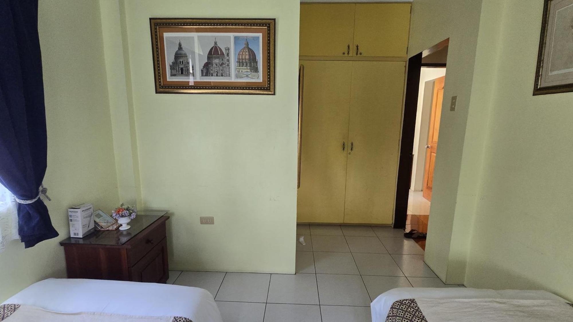 Belfort House B&B Валенсия Экстерьер фото